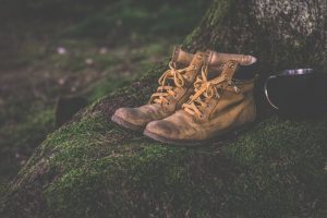 Dit is waarom veiligheidsschoenen van belang zijn tijdens het leggen van zonnepanelen