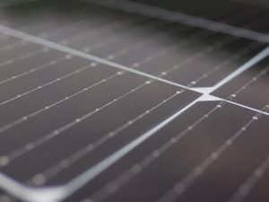 De Zonovergoten Toekomst van Eindhoven: Zonnepanelen als Duurzame Oplossing